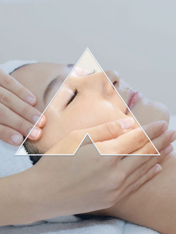 Enjoy First Trial Custom Hydrating Facial for only RM198 at Adonis